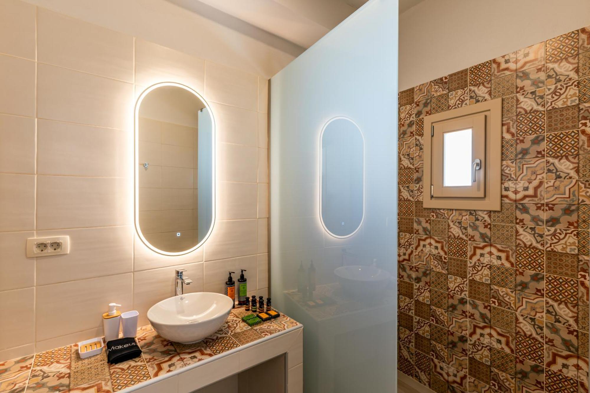 Endless East Luxury House Villa Fira  Bagian luar foto